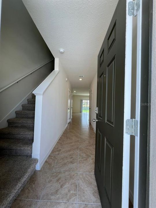 For Rent: $2,000 (3 beds, 2 baths, 1463 Square Feet)