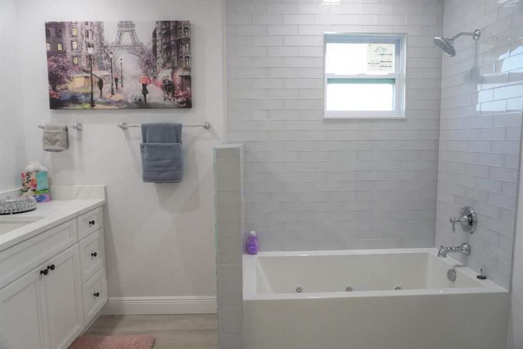 For Rent: $5,200 (3 beds, 2 baths, 2505 Square Feet)