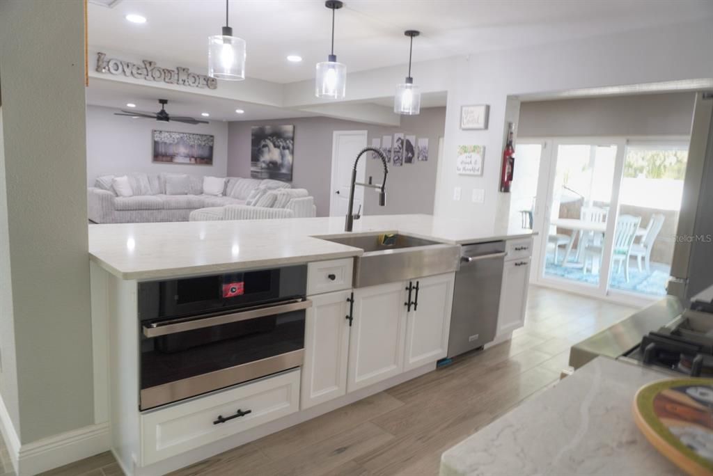 For Rent: $5,200 (3 beds, 2 baths, 2505 Square Feet)