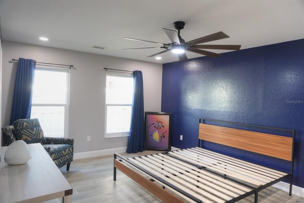 For Rent: $5,200 (3 beds, 2 baths, 2505 Square Feet)