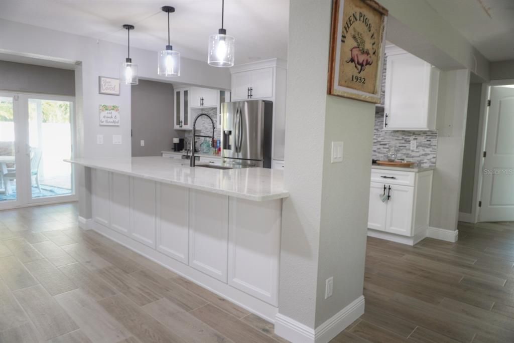 For Rent: $5,200 (3 beds, 2 baths, 2505 Square Feet)