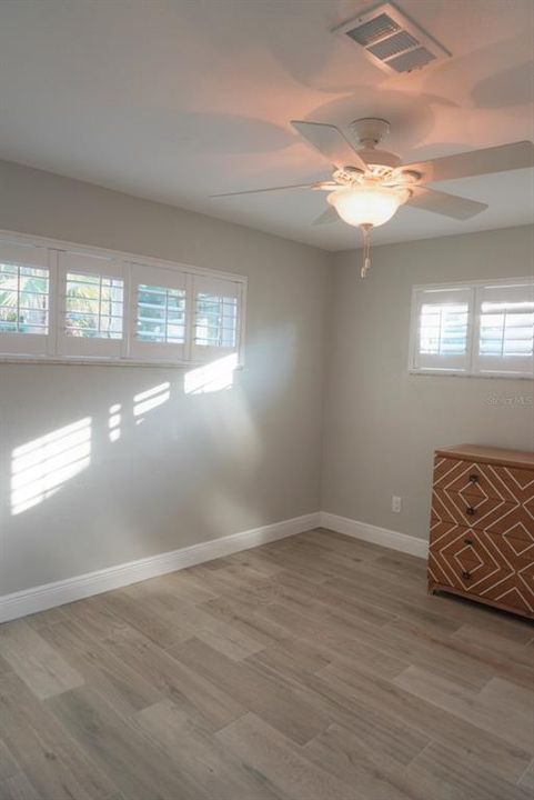 For Rent: $5,200 (3 beds, 2 baths, 2505 Square Feet)