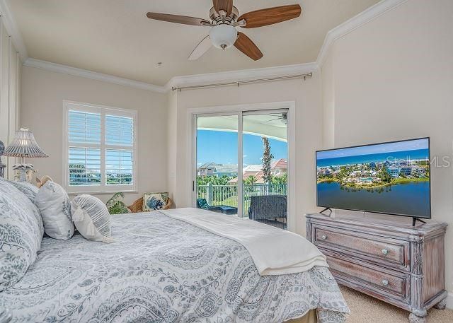 На продажу: $599,900 (3 спален, 2 ванн, 1682 Квадратных фут)