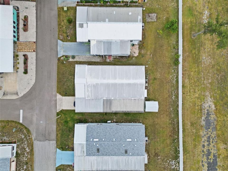 For Sale: $129,900 (2 beds, 2 baths, 1296 Square Feet)