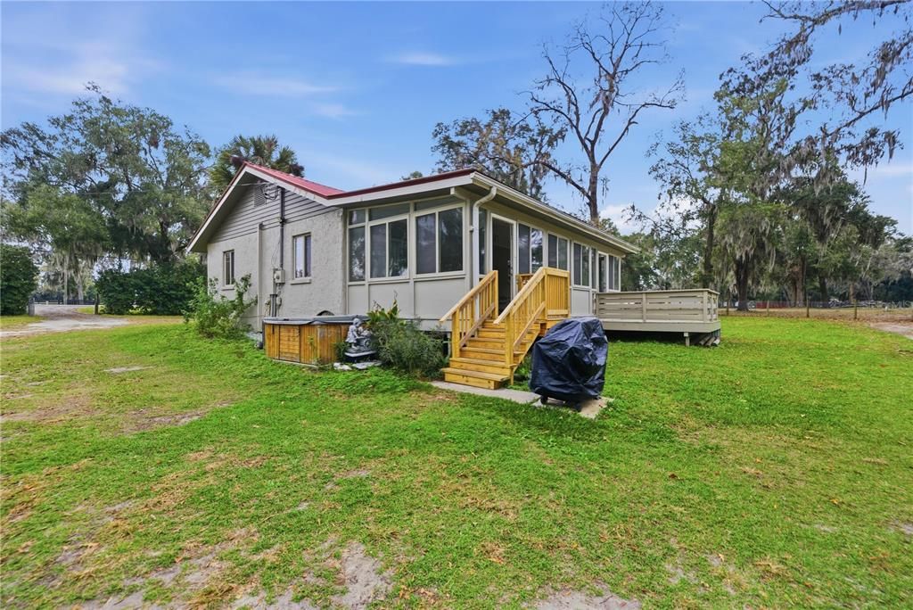 En Venta: $412,000 (3 camas, 2 baños, 1568 Pies cuadrados)