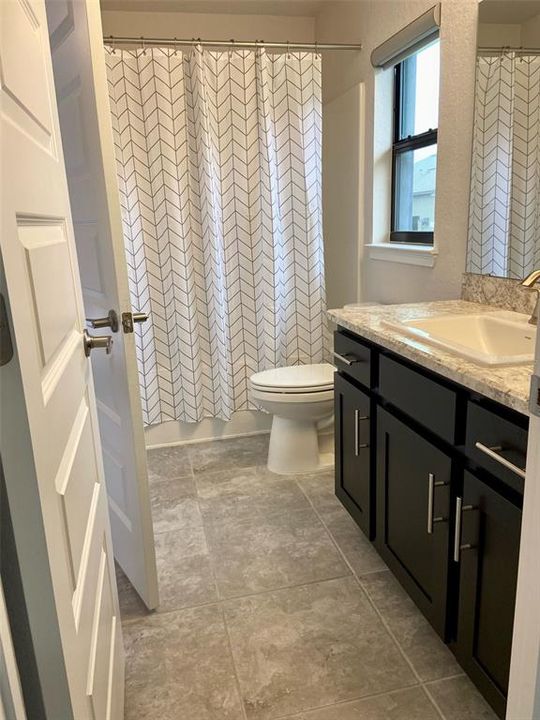 В аренду: $3,200 (4 спален, 3 ванн, 1608 Квадратных фут)