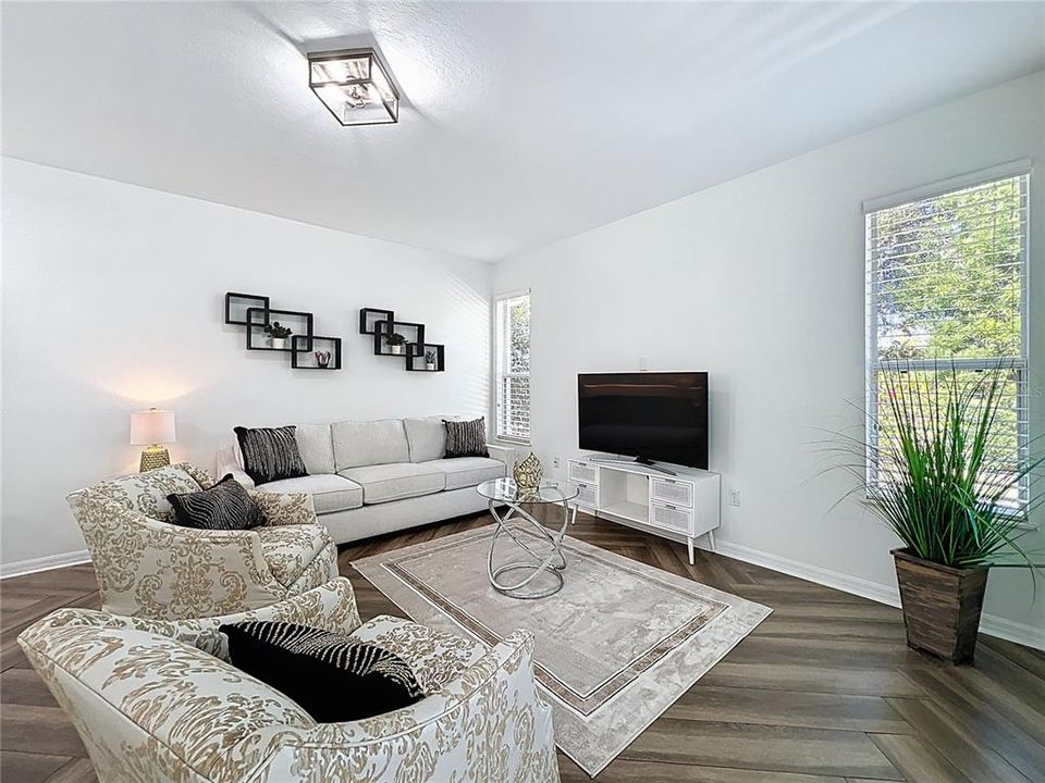 На продажу: $674,995 (3 спален, 2 ванн, 2514 Квадратных фут)