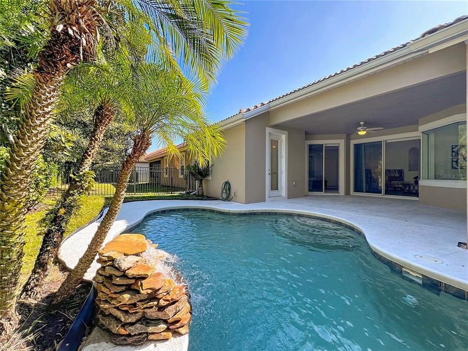 На продажу: $674,995 (3 спален, 2 ванн, 2514 Квадратных фут)