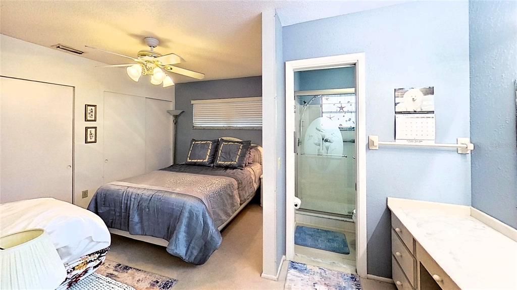 For Sale: $238,500 (2 beds, 2 baths, 1389 Square Feet)