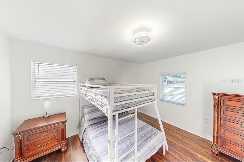 For Sale: $515,000 (3 beds, 2 baths, 2202 Square Feet)