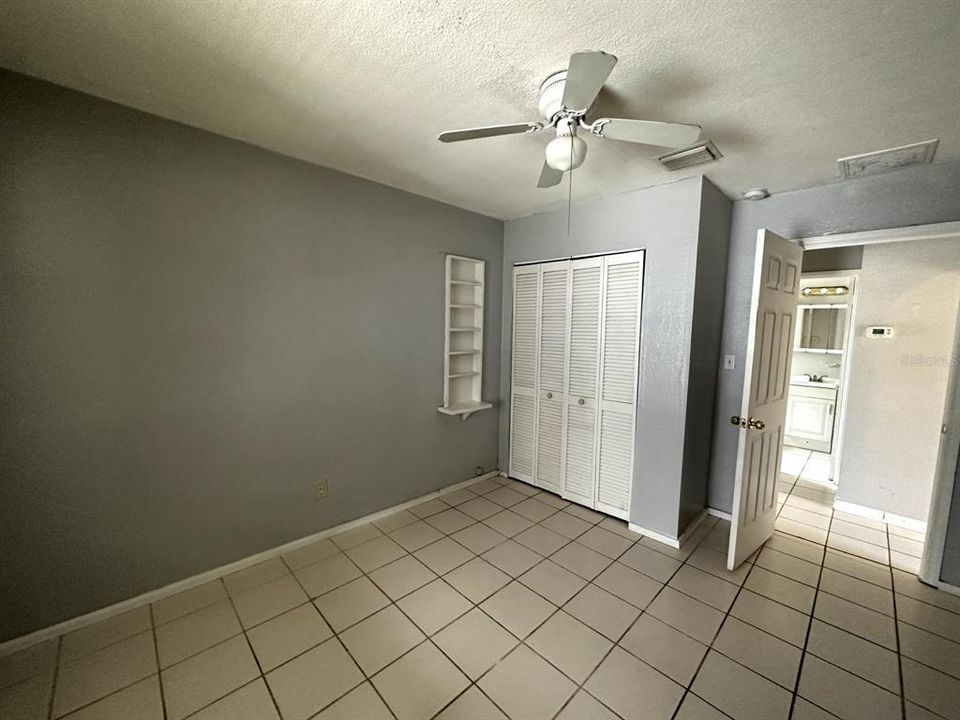 For Rent: $1,799 (2 beds, 1 baths, 755 Square Feet)