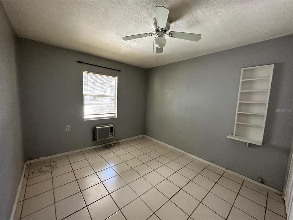 For Rent: $1,799 (2 beds, 1 baths, 755 Square Feet)