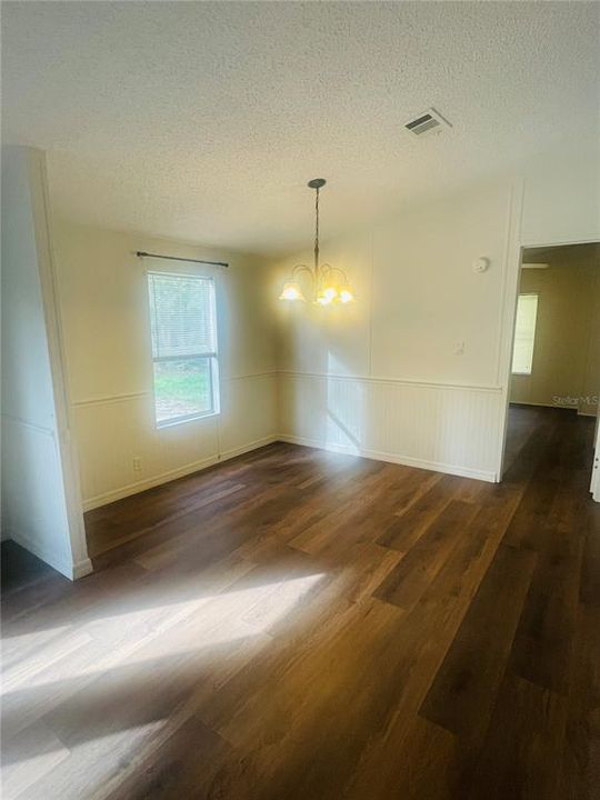 For Sale: $159,000 (3 beds, 2 baths, 1248 Square Feet)