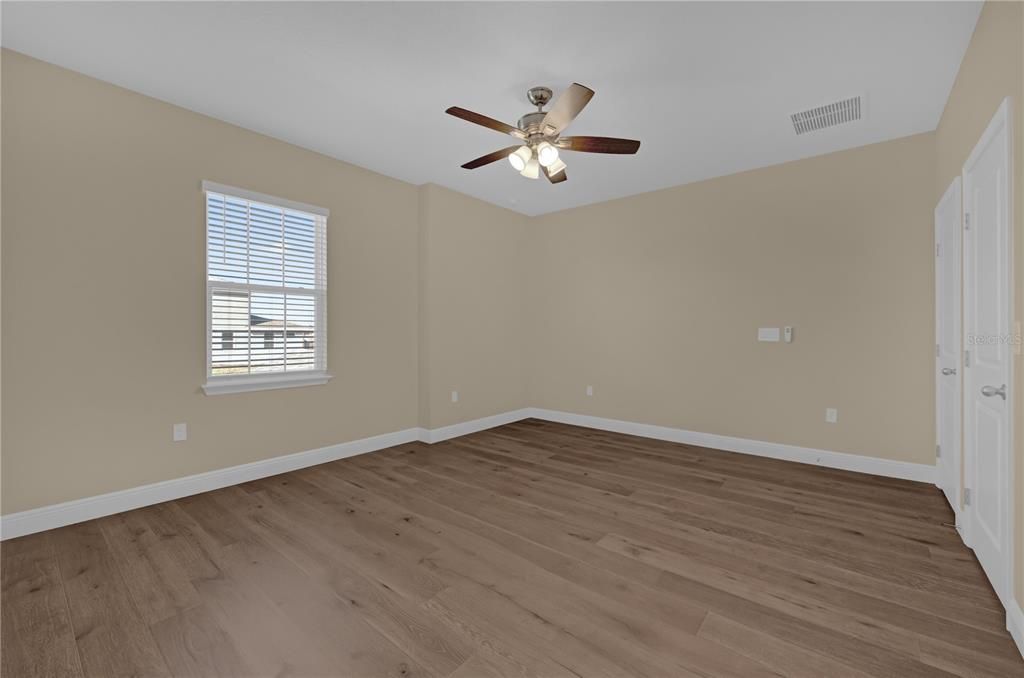 En Renta: $4,250 (6 camas, 4 baños, 4607 Pies cuadrados)