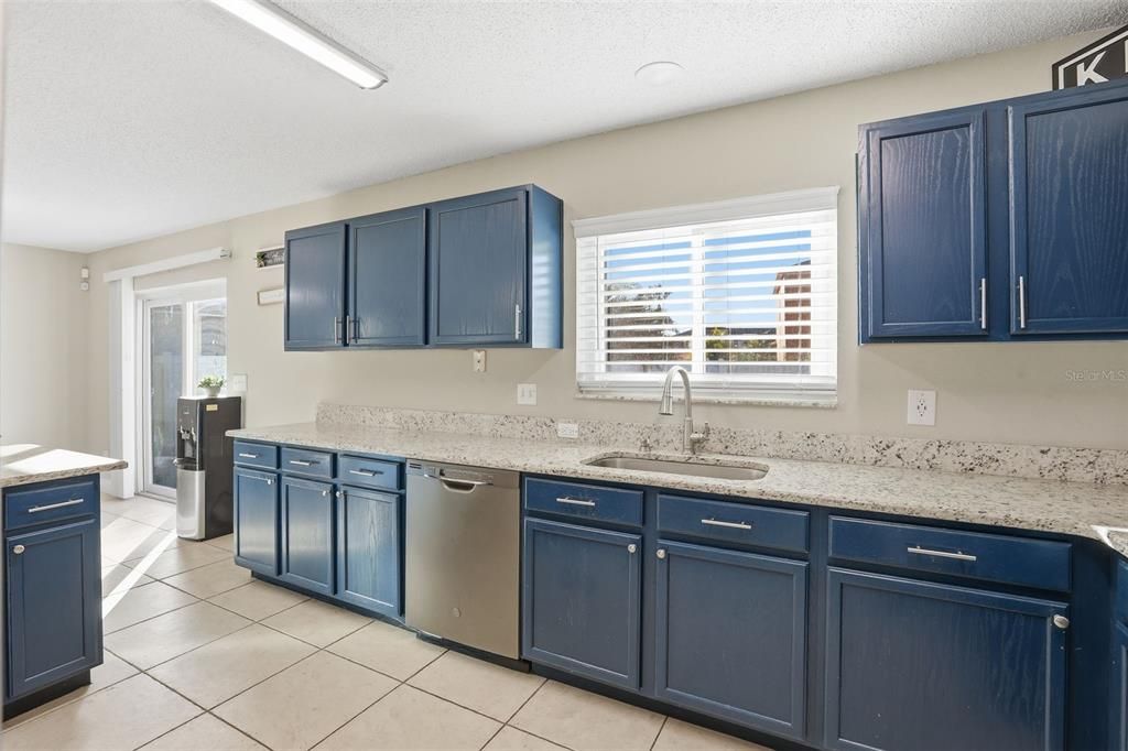 En Venta: $375,000 (3 camas, 2 baños, 1849 Pies cuadrados)