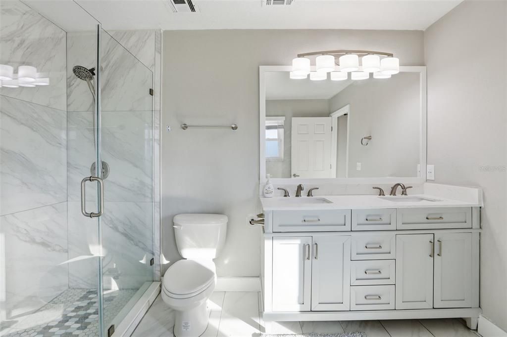 En Venta: $375,000 (3 camas, 2 baños, 1849 Pies cuadrados)