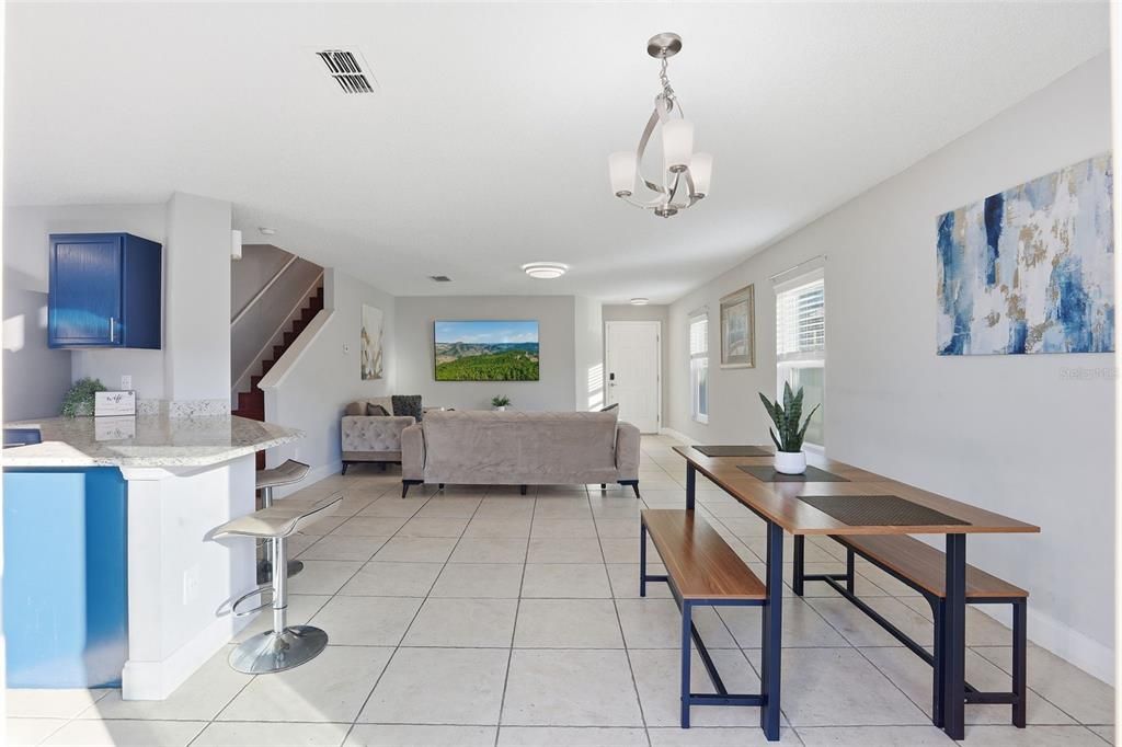 En Venta: $375,000 (3 camas, 2 baños, 1849 Pies cuadrados)