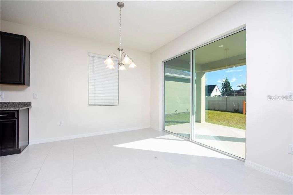 For Rent: $2,900 (4 beds, 2 baths, 2387 Square Feet)