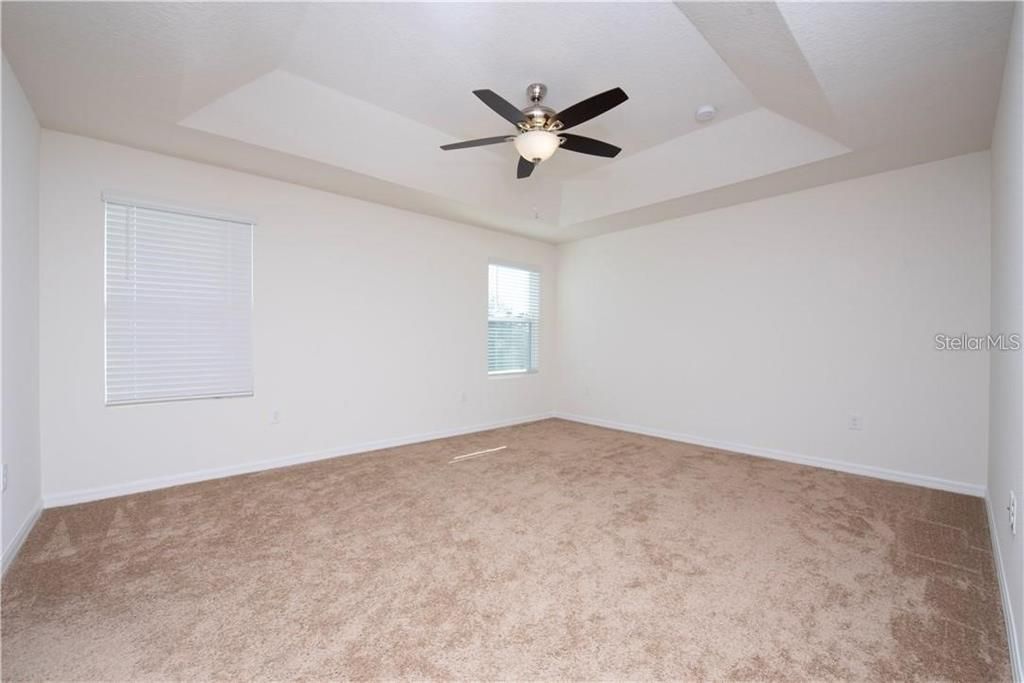 For Rent: $2,900 (4 beds, 2 baths, 2387 Square Feet)