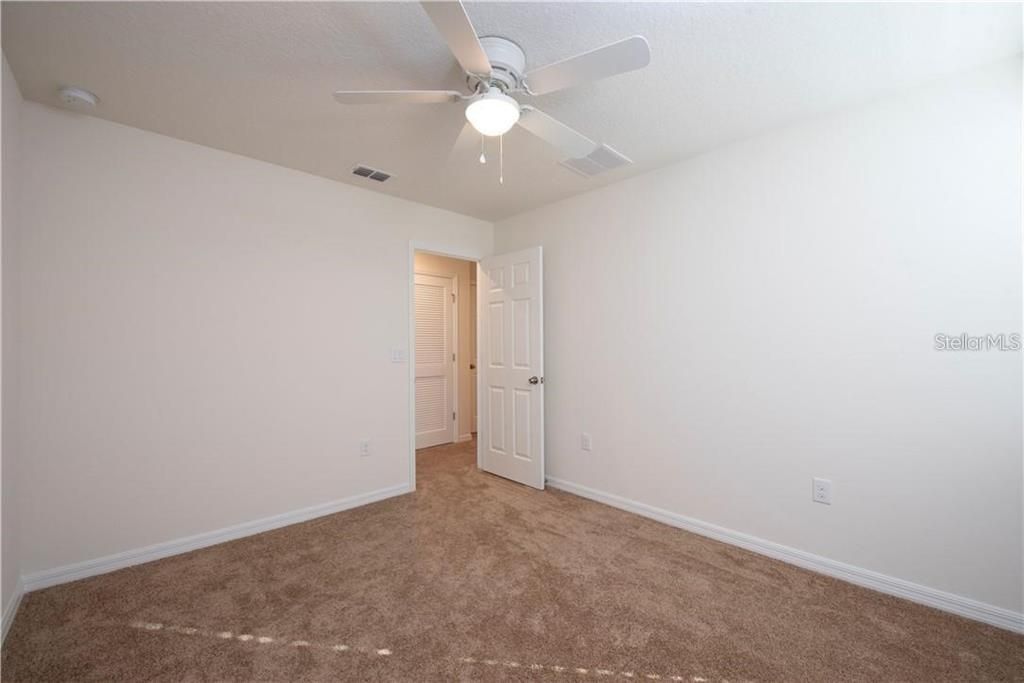 For Rent: $2,900 (4 beds, 2 baths, 2387 Square Feet)