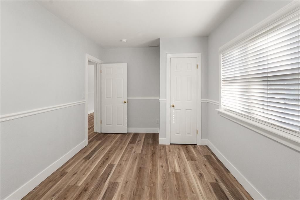 For Sale: $439,900 (3 beds, 2 baths, 1356 Square Feet)