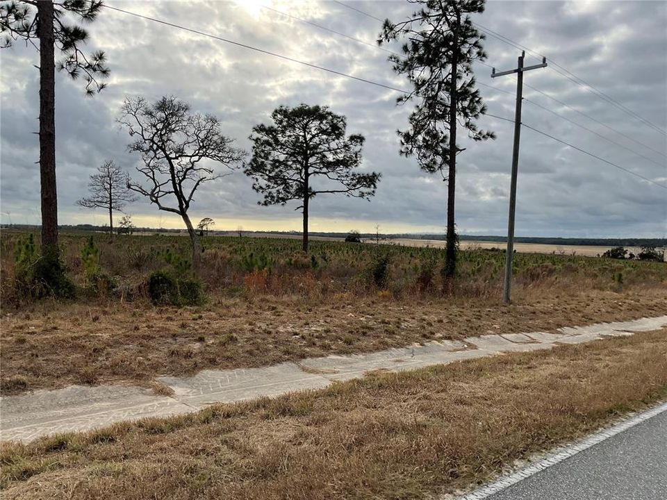 Под контрактом: $28,000 (1.00 acres)