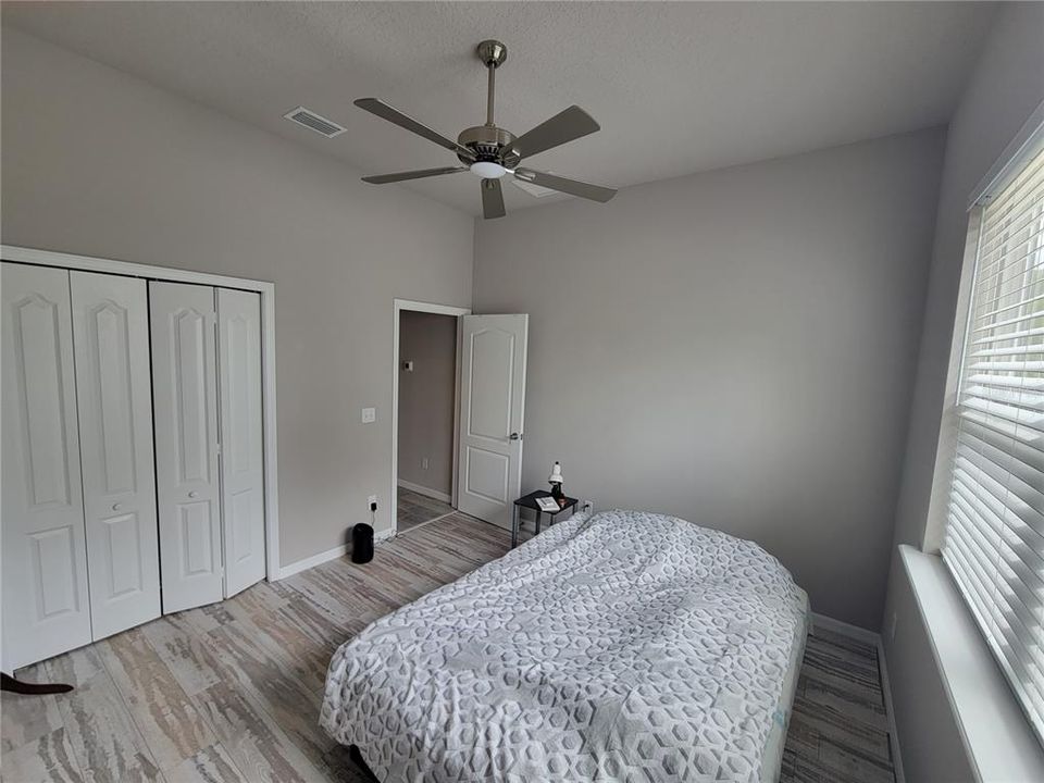 В аренду: $2,300 (2 спален, 2 ванн, 1388 Квадратных фут)