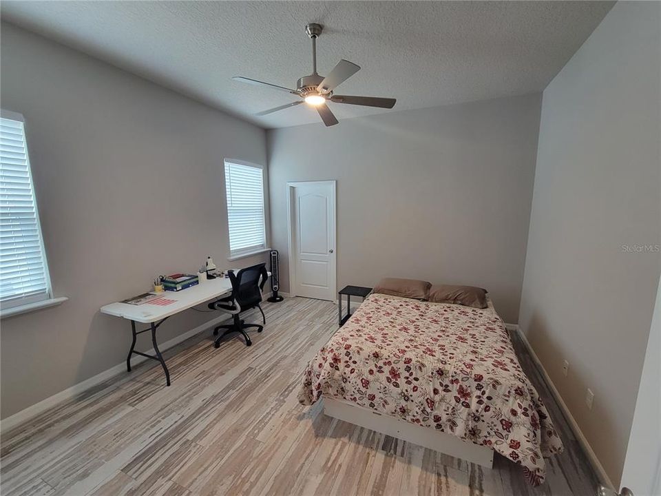 В аренду: $2,300 (2 спален, 2 ванн, 1388 Квадратных фут)