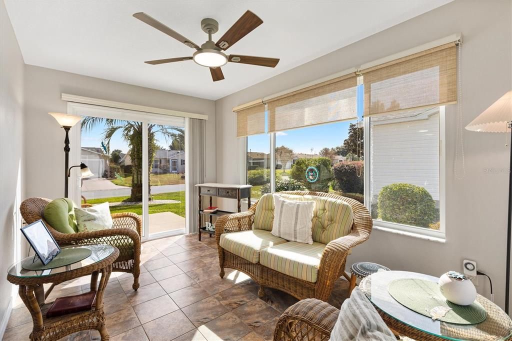 En Venta: $299,000 (2 camas, 2 baños, 1400 Pies cuadrados)