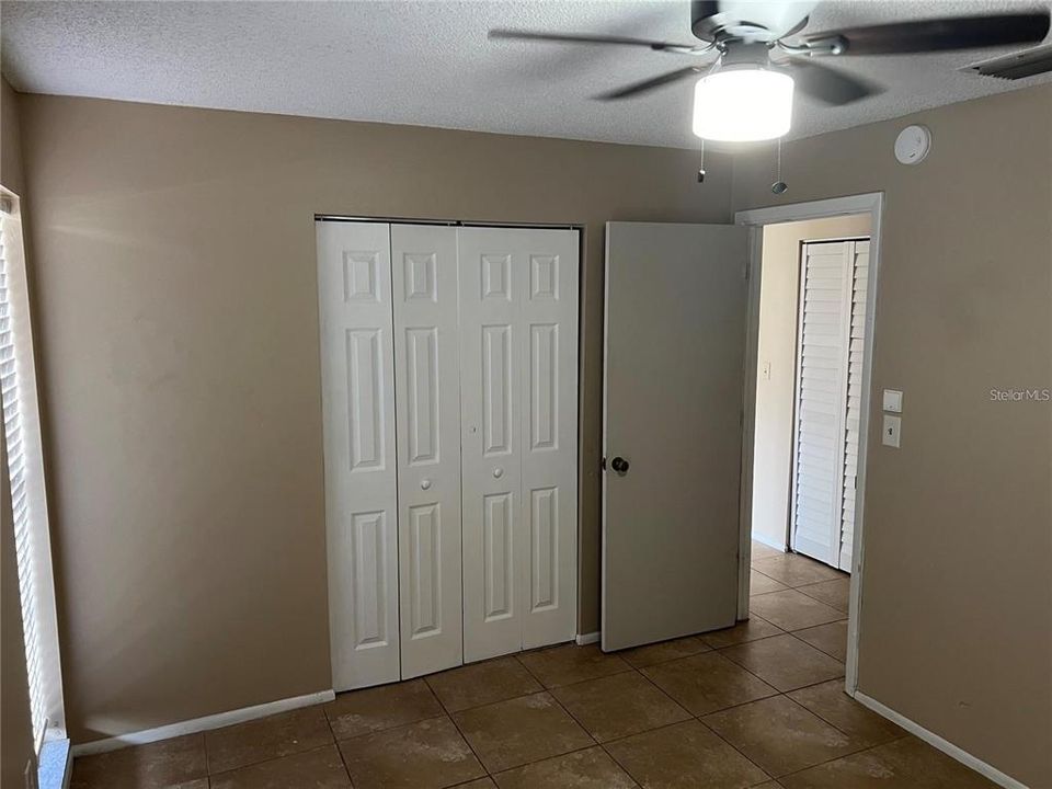 For Rent: $1,600 (2 beds, 1 baths, 966 Square Feet)