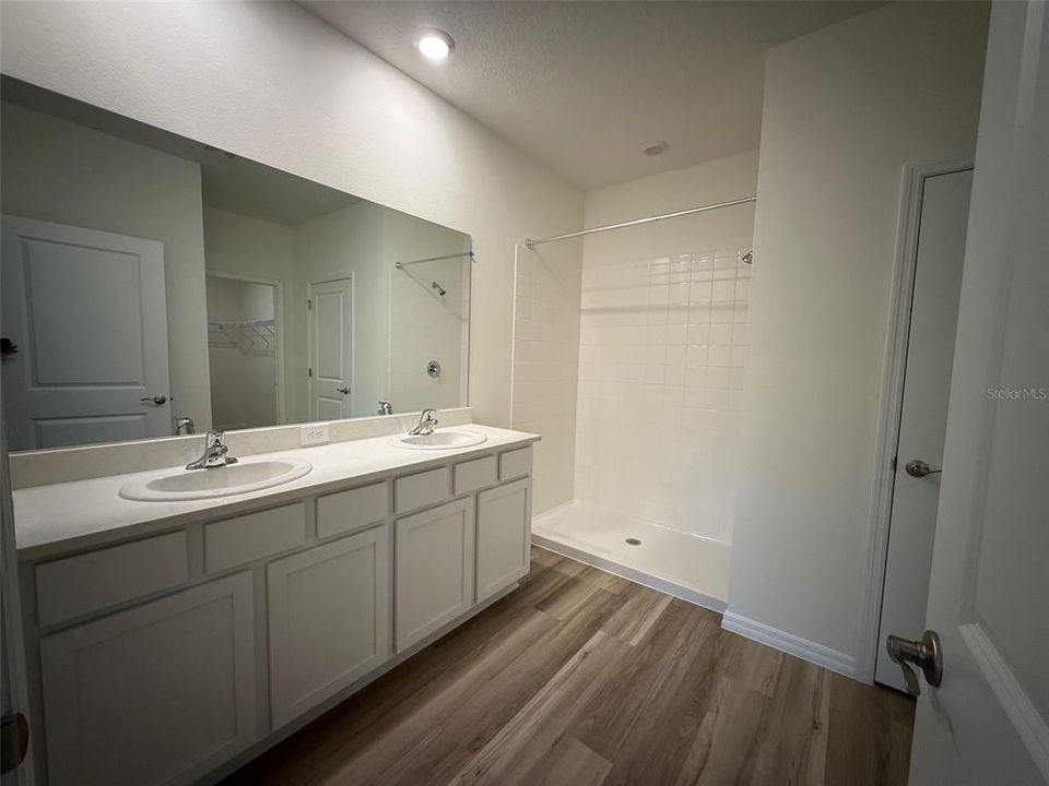 En Renta: $2,500 (4 camas, 2 baños, 1762 Pies cuadrados)