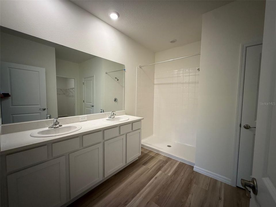 En Renta: $2,500 (4 camas, 2 baños, 1762 Pies cuadrados)