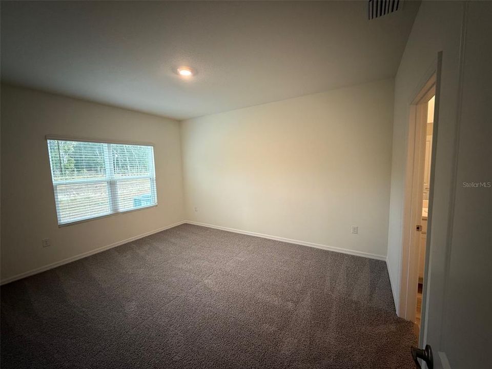 En Renta: $2,500 (4 camas, 2 baños, 1762 Pies cuadrados)