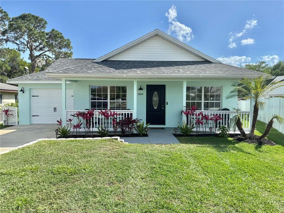 En Venta: $525,000 (4 camas, 3 baños, 1980 Pies cuadrados)