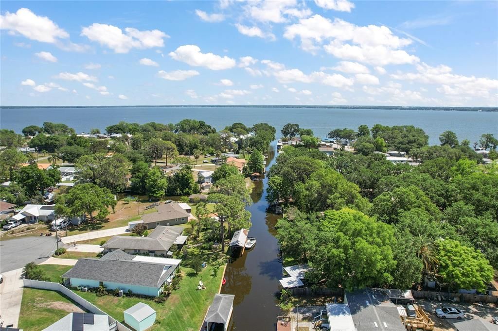 En Venta: $525,000 (4 camas, 3 baños, 1980 Pies cuadrados)