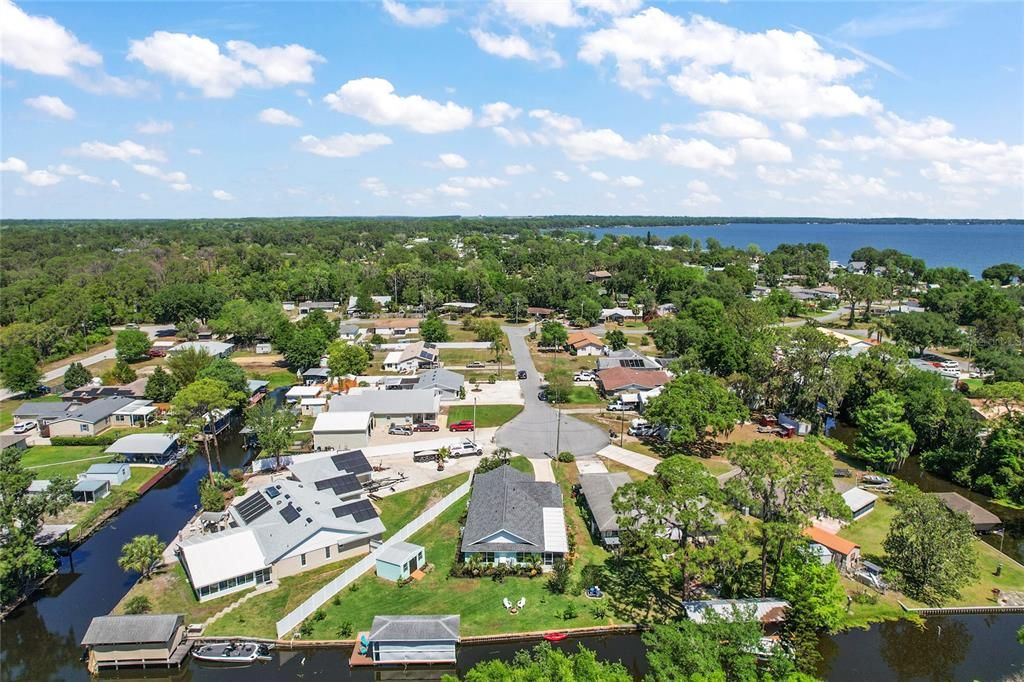 En Venta: $525,000 (4 camas, 3 baños, 1980 Pies cuadrados)