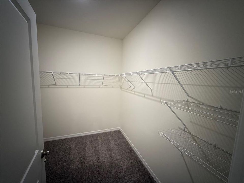 В аренду: $2,500 (4 спален, 2 ванн, 1762 Квадратных фут)