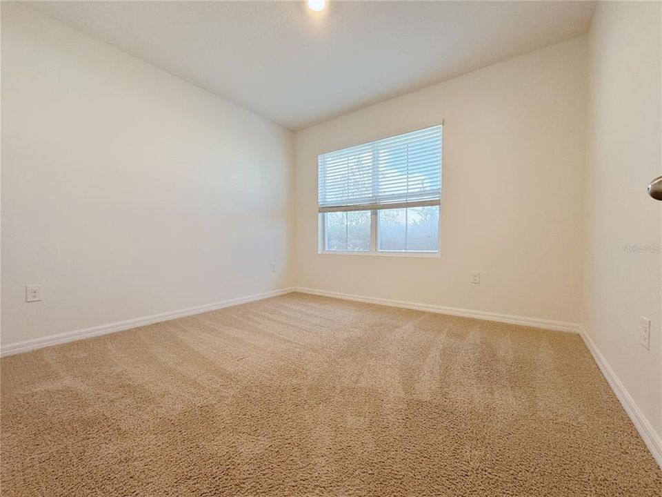 出租: $2,150 (3 贝兹, 2 浴室, 1672 平方英尺)