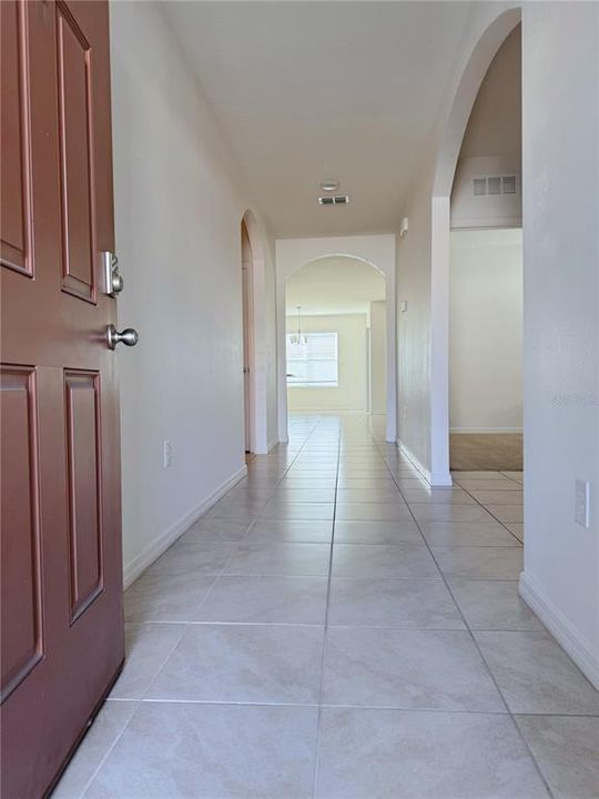 出租: $2,150 (3 贝兹, 2 浴室, 1672 平方英尺)