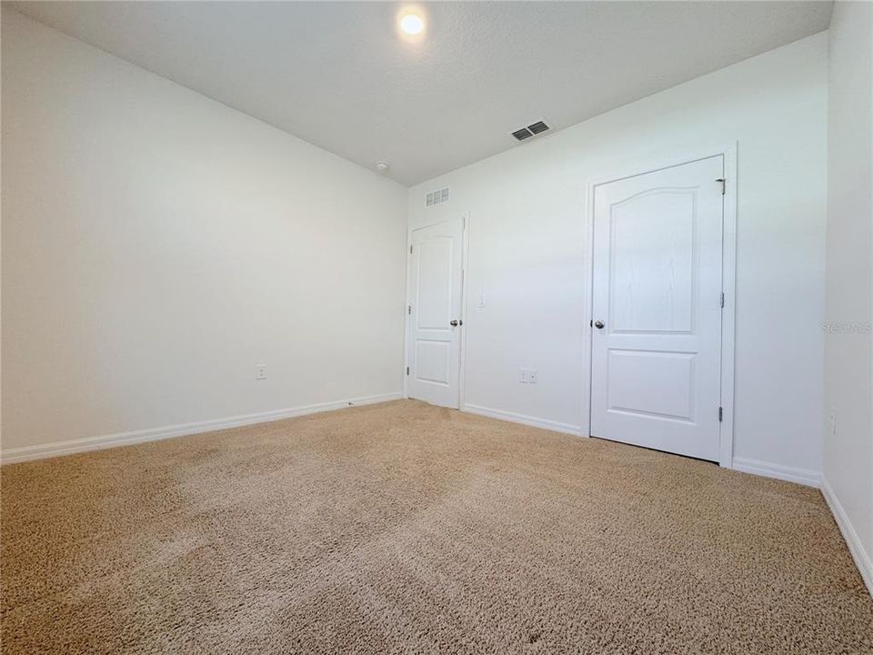 出租: $2,150 (3 贝兹, 2 浴室, 1672 平方英尺)