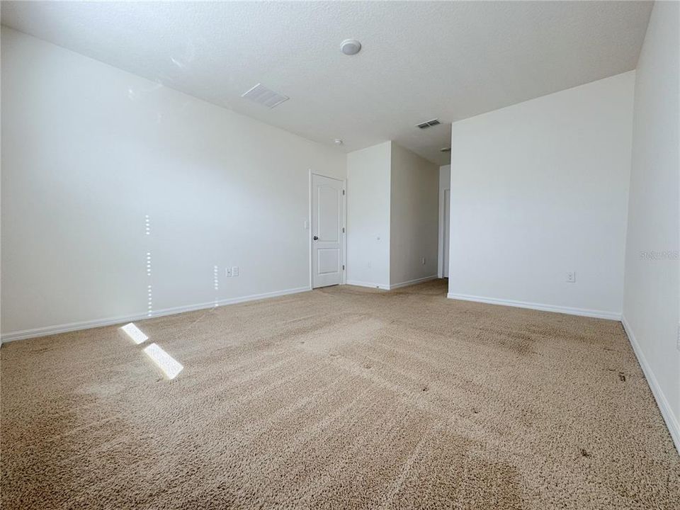 出租: $2,150 (3 贝兹, 2 浴室, 1672 平方英尺)