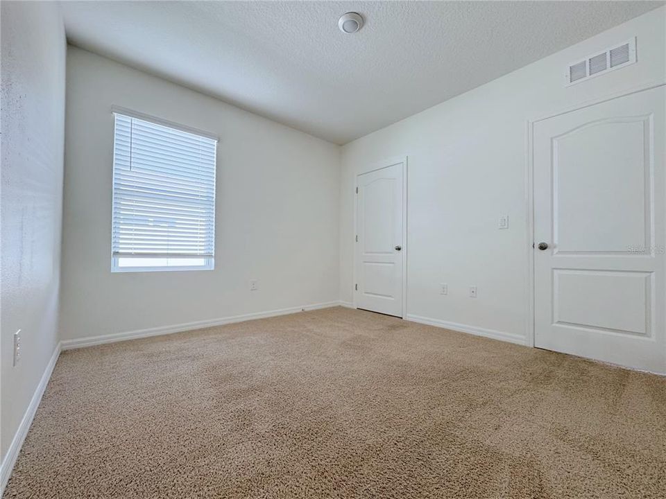 出租: $2,150 (3 贝兹, 2 浴室, 1672 平方英尺)