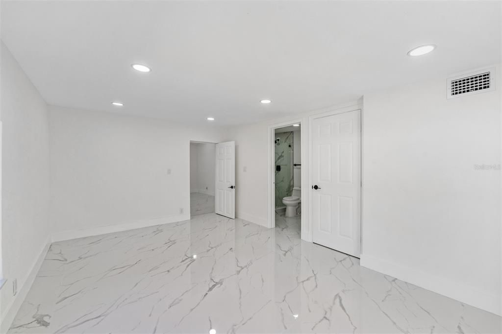 На продажу: $539,900 (4 спален, 3 ванн, 1792 Квадратных фут)