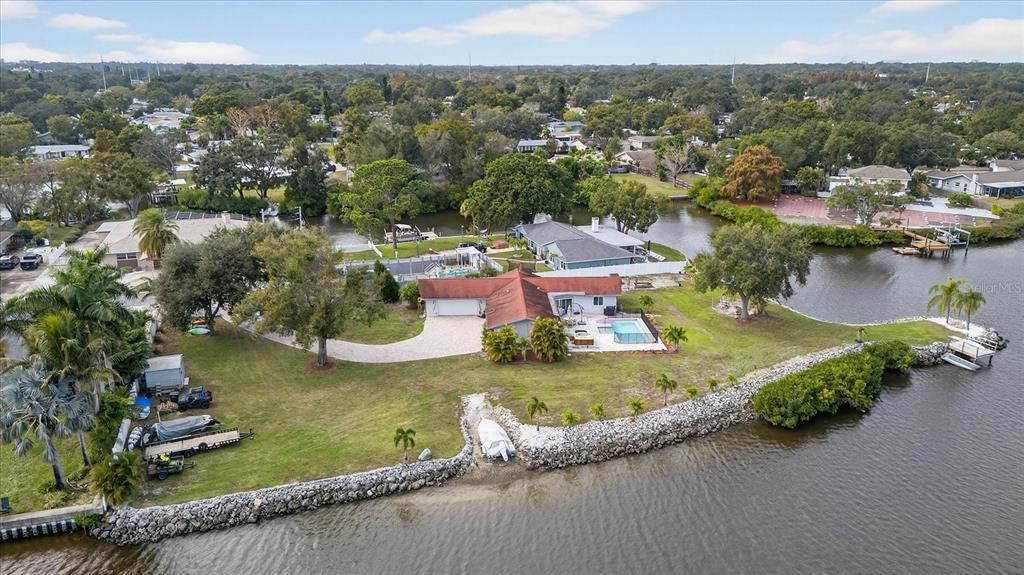 На продажу: $1,199,999 (4 спален, 2 ванн, 2020 Квадратных фут)