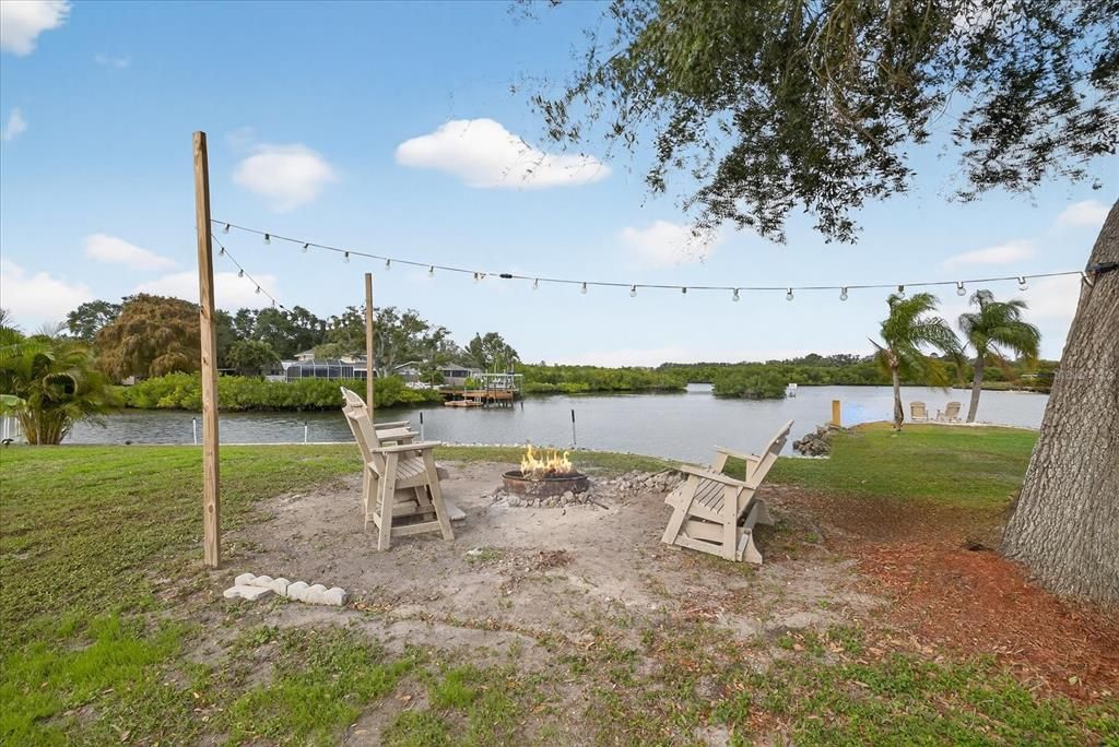 На продажу: $1,199,999 (4 спален, 2 ванн, 2020 Квадратных фут)