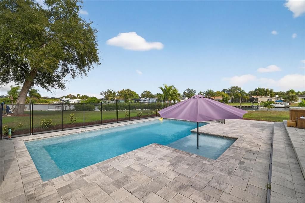 На продажу: $1,199,999 (4 спален, 2 ванн, 2020 Квадратных фут)