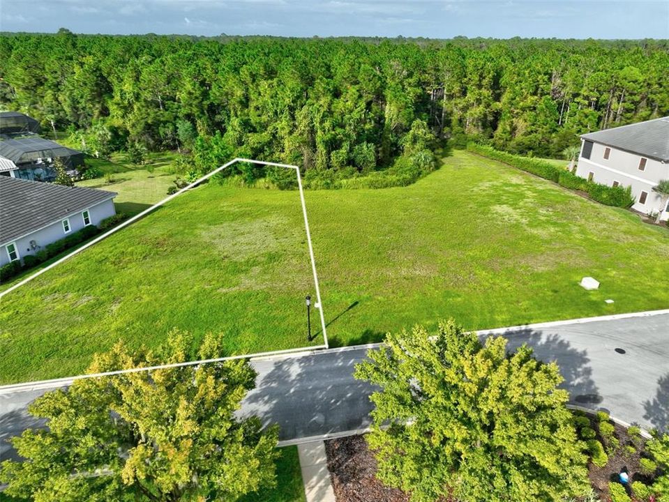 На продажу: $199,000 (0.31 acres)