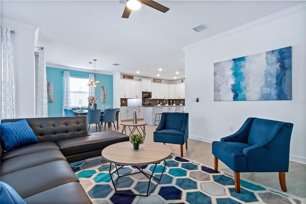 En Venta: $666,000 (6 camas, 5 baños, 3343 Pies cuadrados)