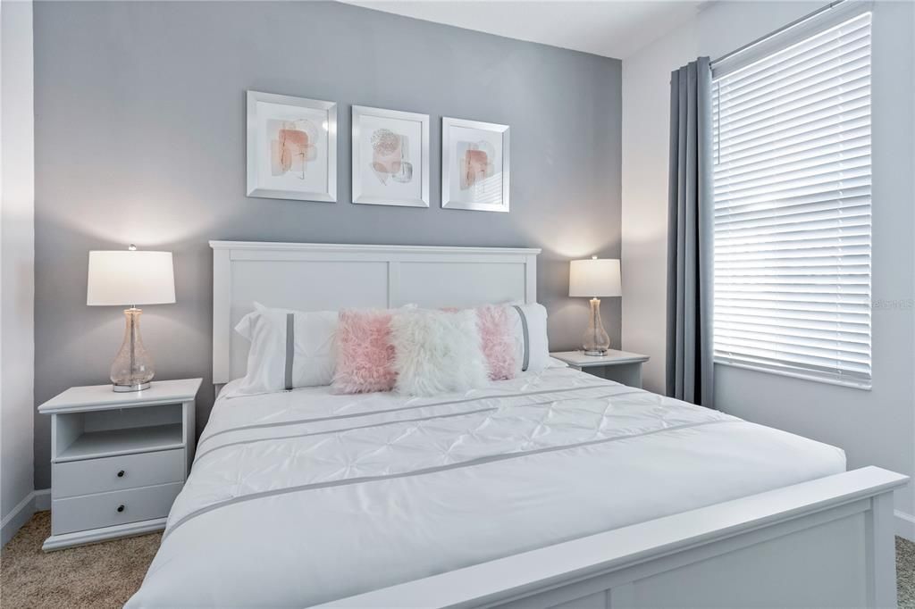 En Venta: $666,000 (6 camas, 5 baños, 3343 Pies cuadrados)