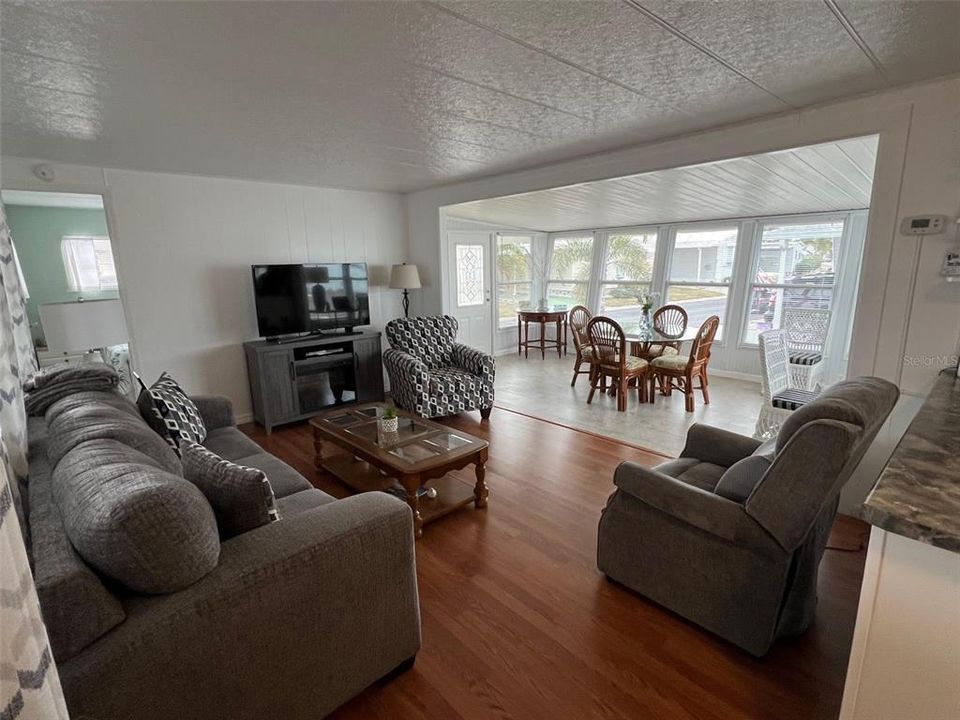 En Venta: $85,000 (2 camas, 1 baños, 672 Pies cuadrados)